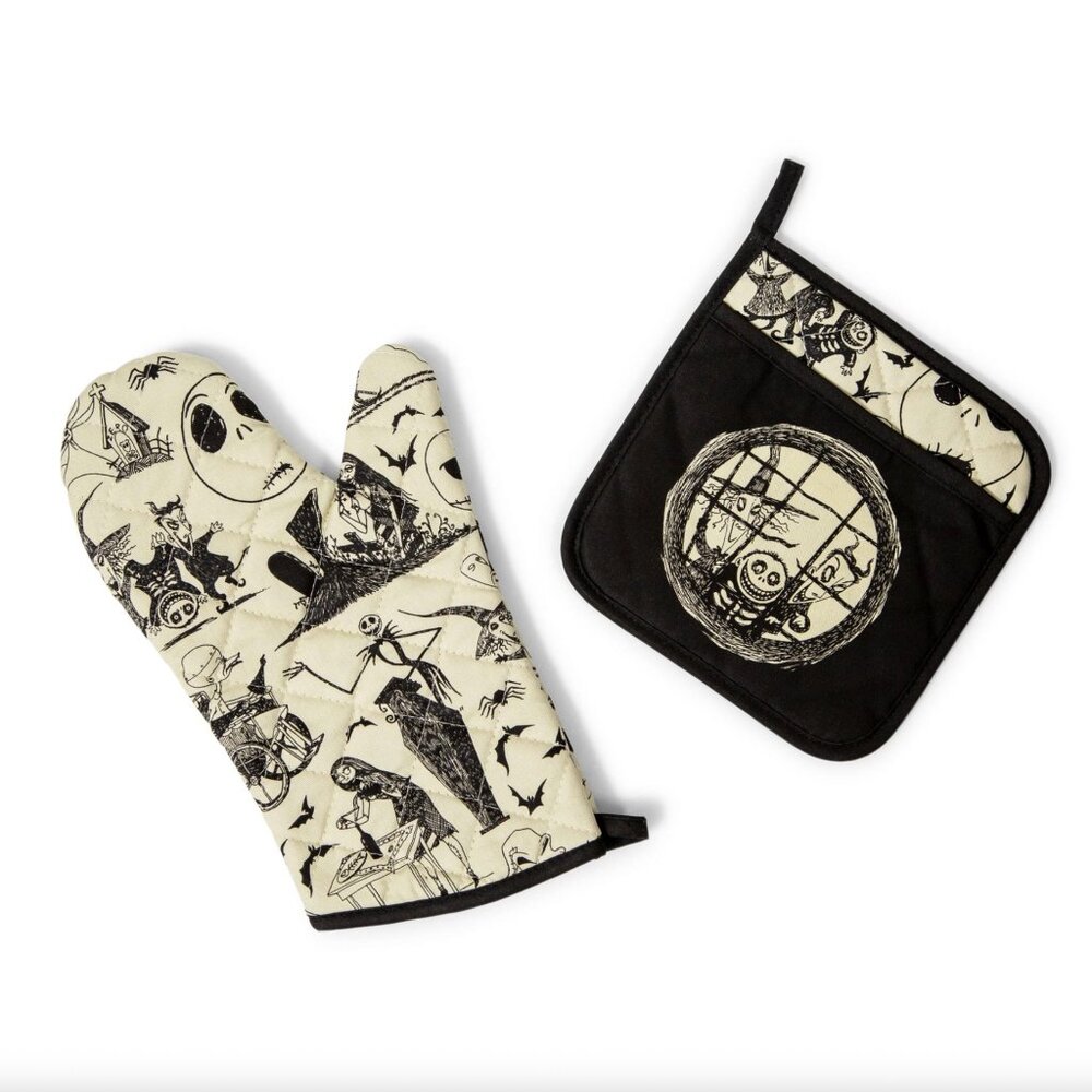Nightmare Before Christmas Mitt and Pot Holder Set